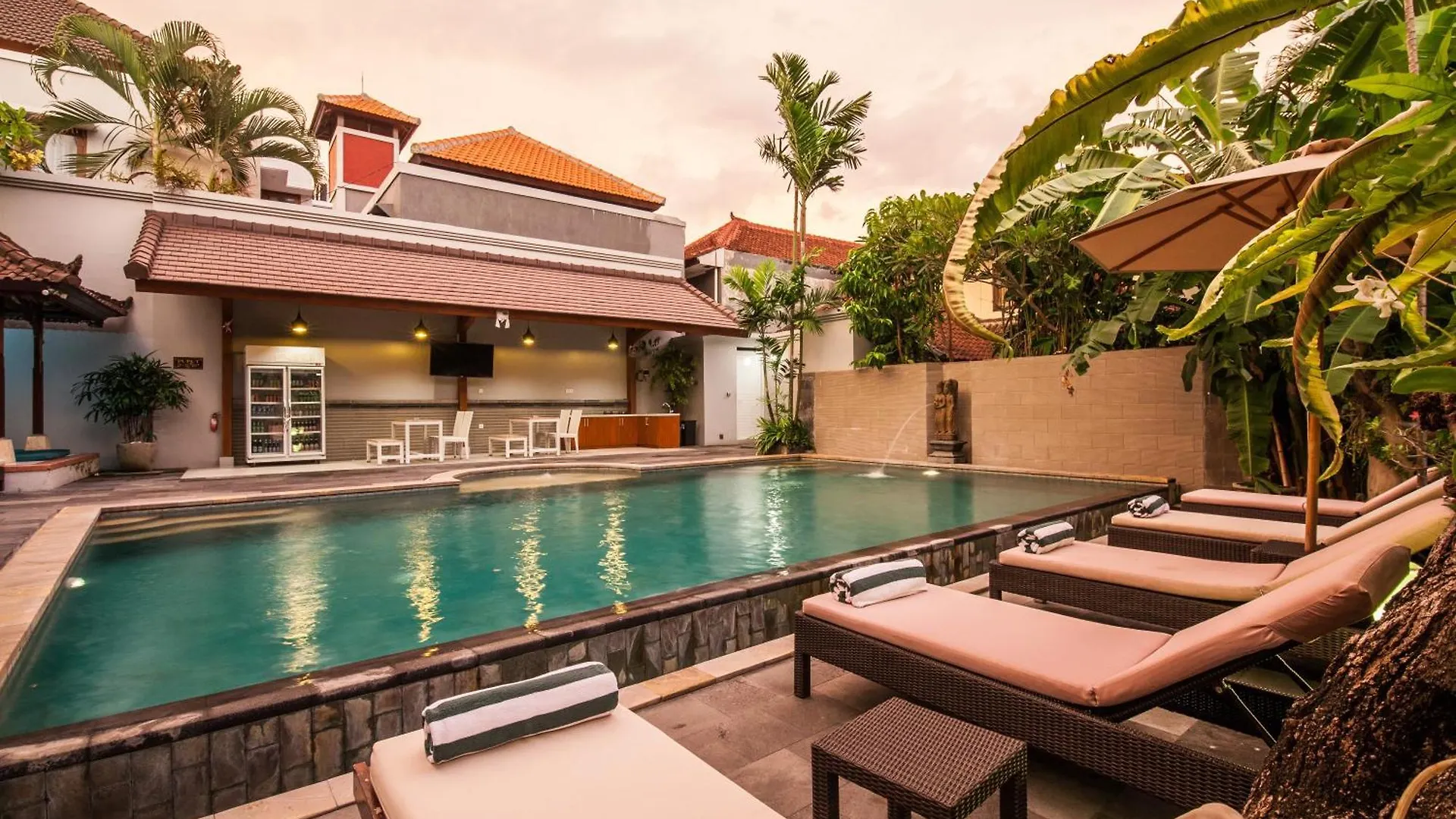 2-Bedroom Garden Legian Villa, 5Min Walk To Double Six Beach Seminyak 0*,