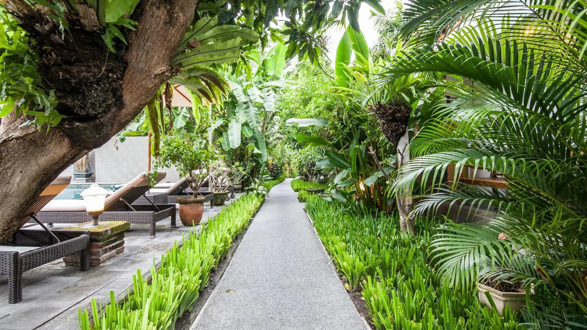 2-Bedroom Garden Legian Villa, 5Min Walk To Double Six Beach Seminyak  Indonesia