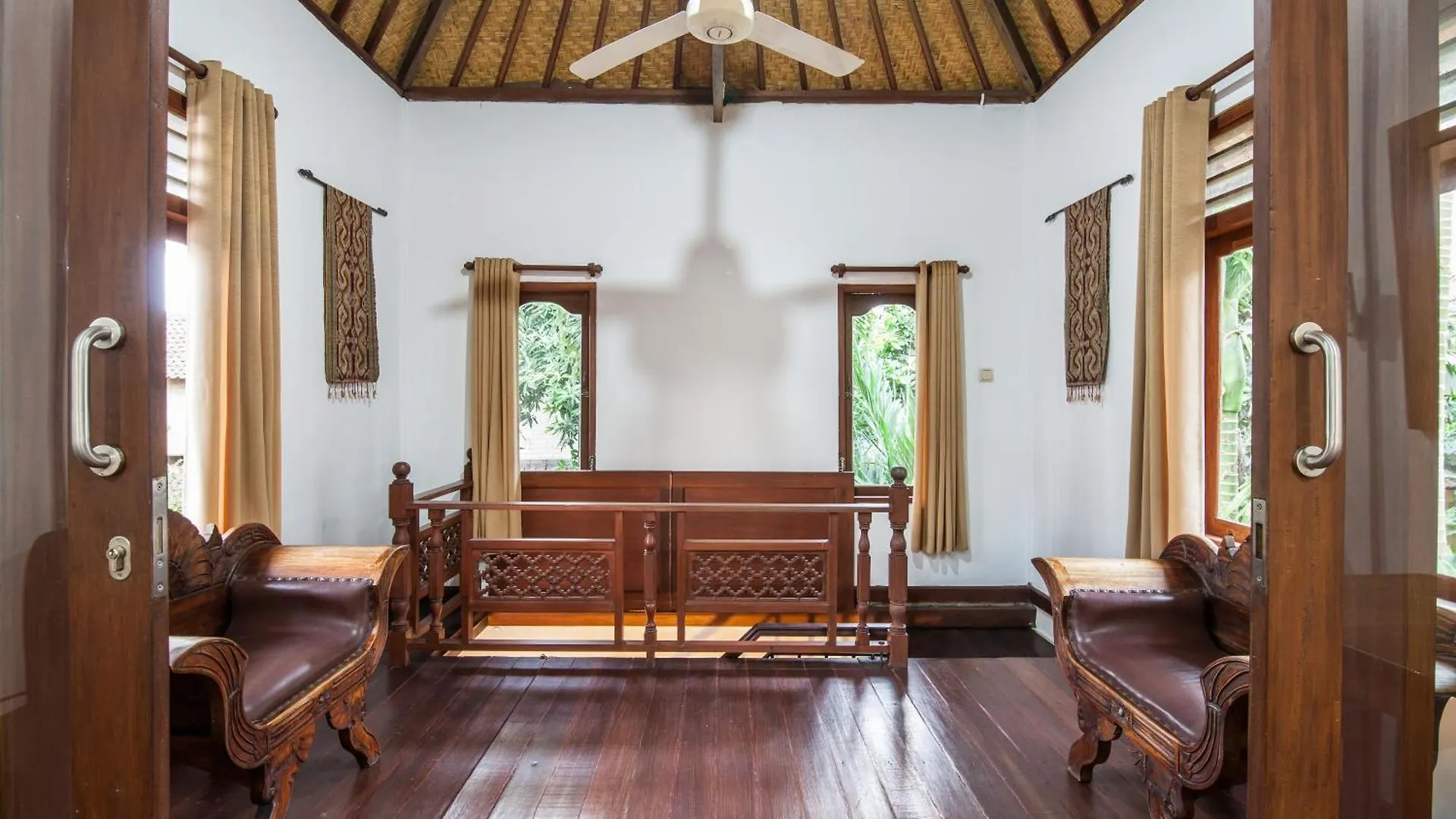 2-Bedroom Garden Legian Villa, 5Min Walk To Double Six Beach Seminyak